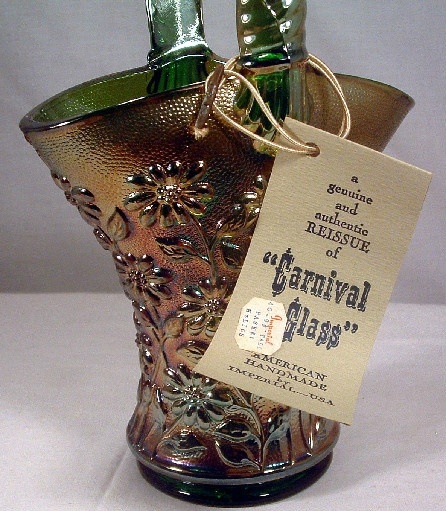 Vintage Imperial Green Helios Carnival Glass Daisy Pattern Basket