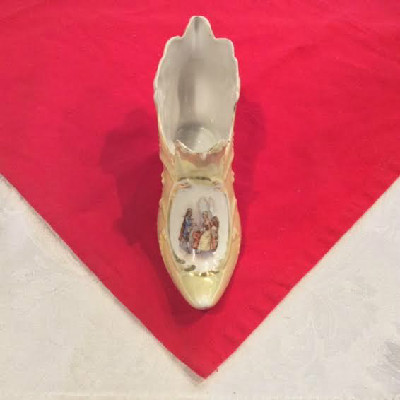German Porcelain Pale Green Yellow Luster Ladies' Slipper / Shoe - ca. 1920