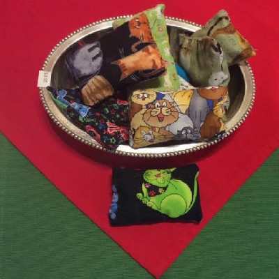 Catnip Bags For Your Cat's Christmas Stocking! - Local & Organic