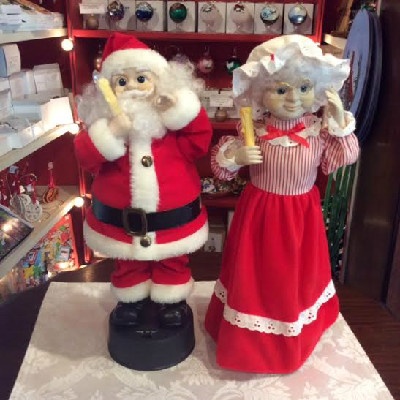 Mr. & Mrs. Santa Claus - Telco Motion-ettes - Early 1990s w/ Original Boxes