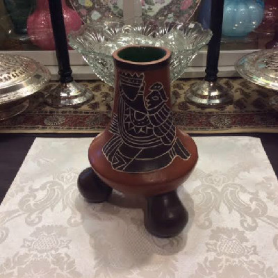 Leopoldo De Mexico Pottery - Three Toed Vase - Aztec Design - Vintage - SIGNED
