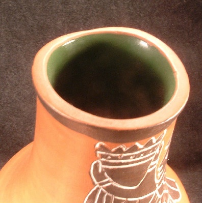 Leopoldo De Mexico Pottery - Three Toed Vase - Aztec Design - Vintage - SIGNED - Image 6