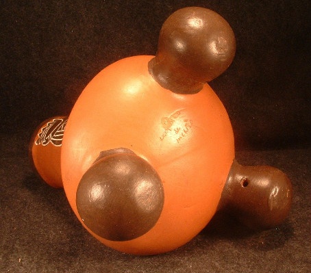 Leopoldo De Mexico Pottery - Three Toed Vase - Aztec Design - Vintage - SIGNED