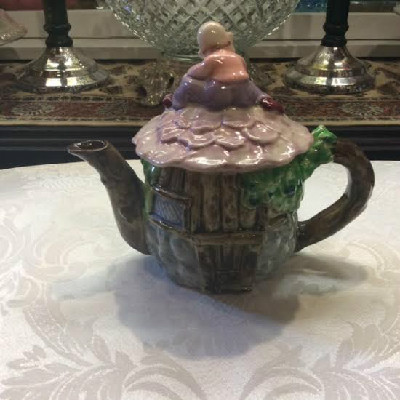 Elf House Teapot - Vintage - Unmarked - Probably English - Image 4