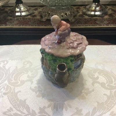 Elf House Teapot - Vintage - Unmarked - Probably English - Image 5