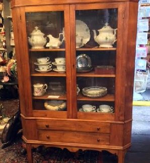 19th c. Corner Cupboard - Perfect Size For A Smaller Home!