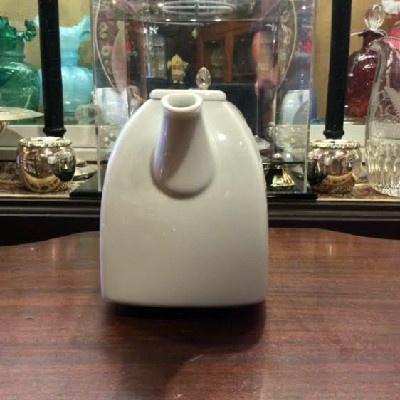 White Porcelain Donut Tea Pot - Art Deco - Funky & Fun - Image 5