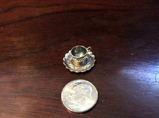 Miniature Set of Six Cups & Saucers w/ Rack - Unmarked Sterling - 3" x 1" Petite - Doll House Collectible - Image 5