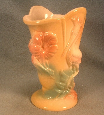 Hull Art Pottery - Sun-Glo Flamingo Vase - #85 - Vintage - 1949