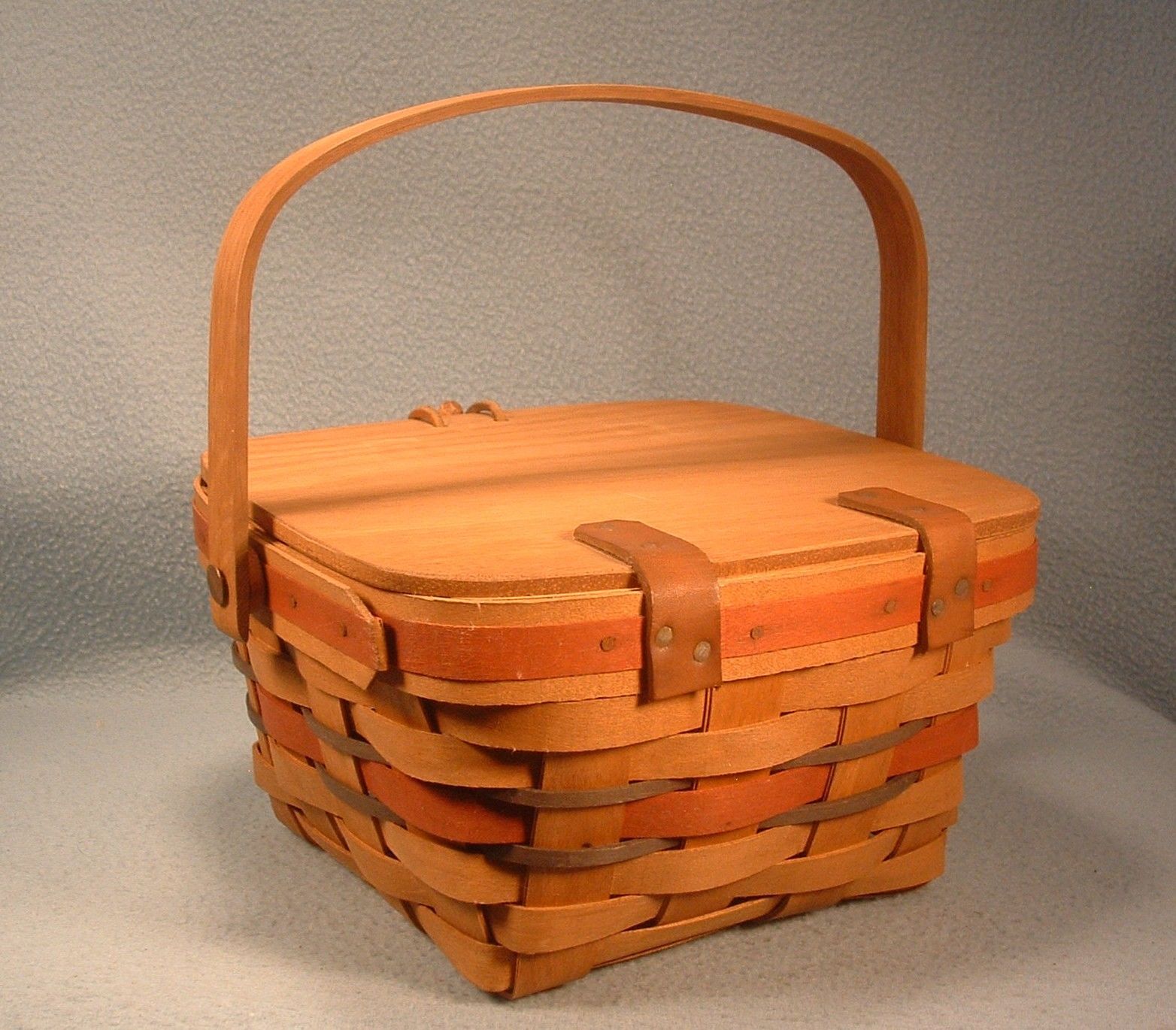 Longaberger Basket - Handbag - Pocketbook - Covered Berry Picking Basket - Attractive Storage For Any Room - 1988 - Image 8